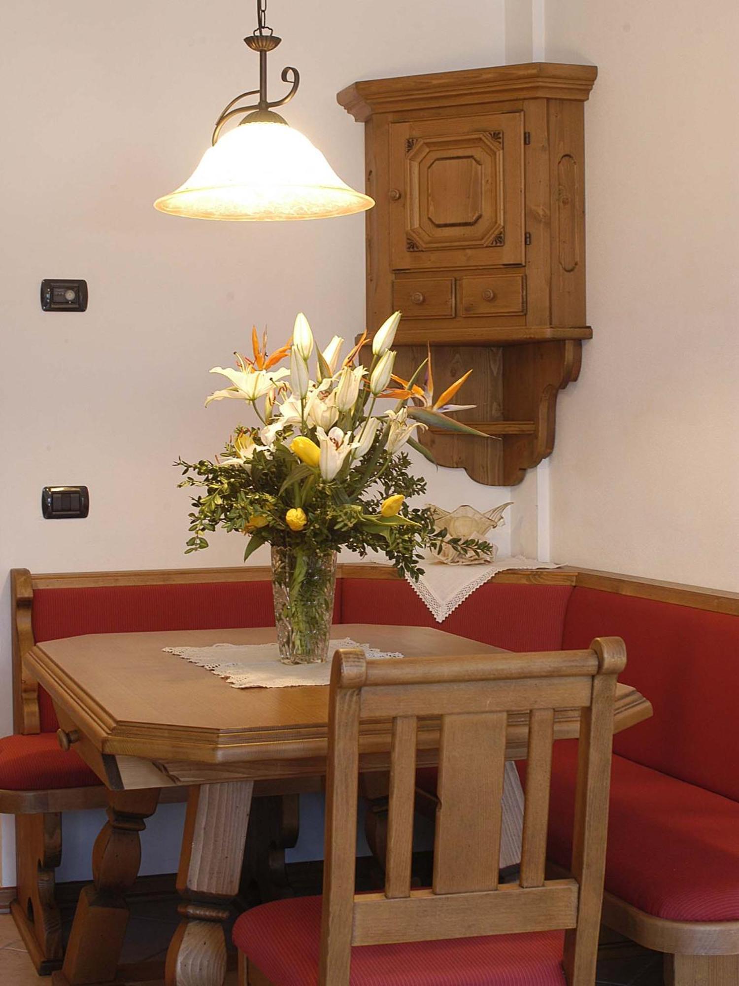 Apartments Mirabell Livinallongo Del Col Di Lana Εξωτερικό φωτογραφία